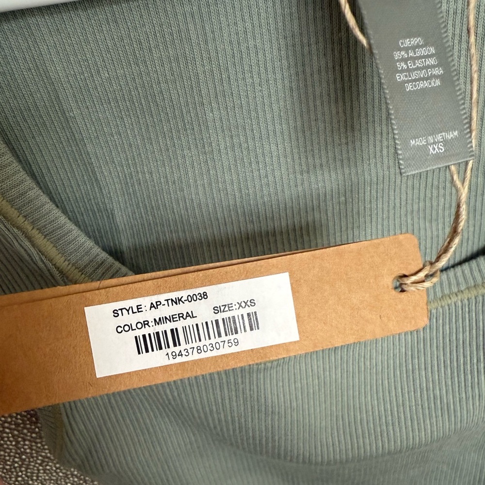 Skims Cotton Rib Tank - Picture 6 of 7